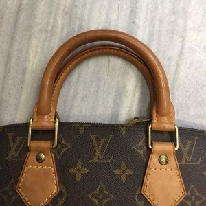 Louis Vuitton Alma
